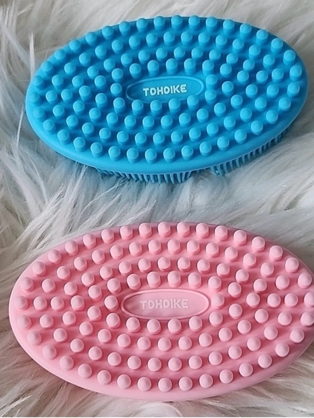 Blushly Cleaning and Exfoliating Body Brush with 4 Brush Heads NEW